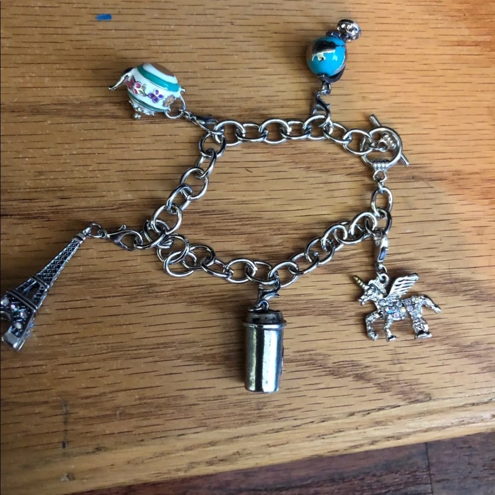 Charm bracelet